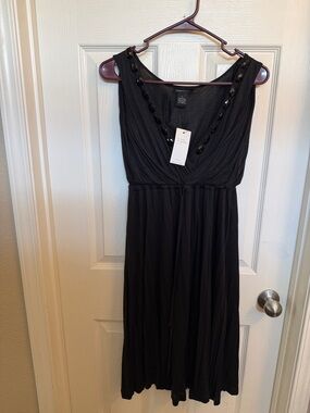 BCBGMaxAzria Black Sleeveless V-Neck Midi Dress with Jewel Trim